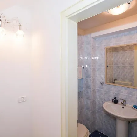 Beautiful In Smarje With Kitchen *