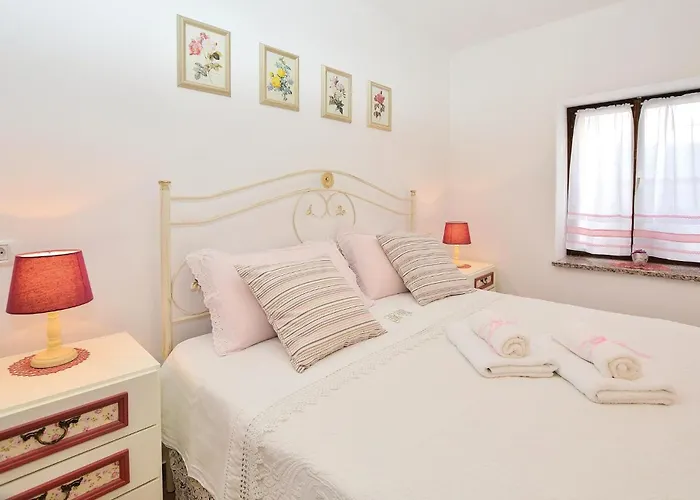 Сasa de vacaciones Beautiful In Smarje With Kitchen