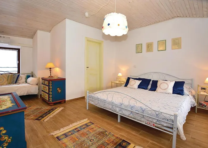 Сasa de vacaciones Beautiful In Smarje With Kitchen *