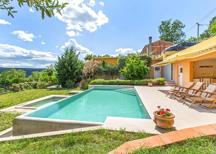 Сasa de vacaciones Beautiful In Smarje With Kitchen