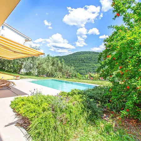 Beautiful In Smarje With Kitchen