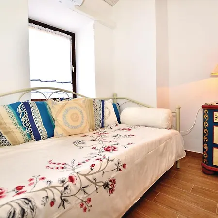 Beautiful In Smarje With Kitchen Дом отдыха